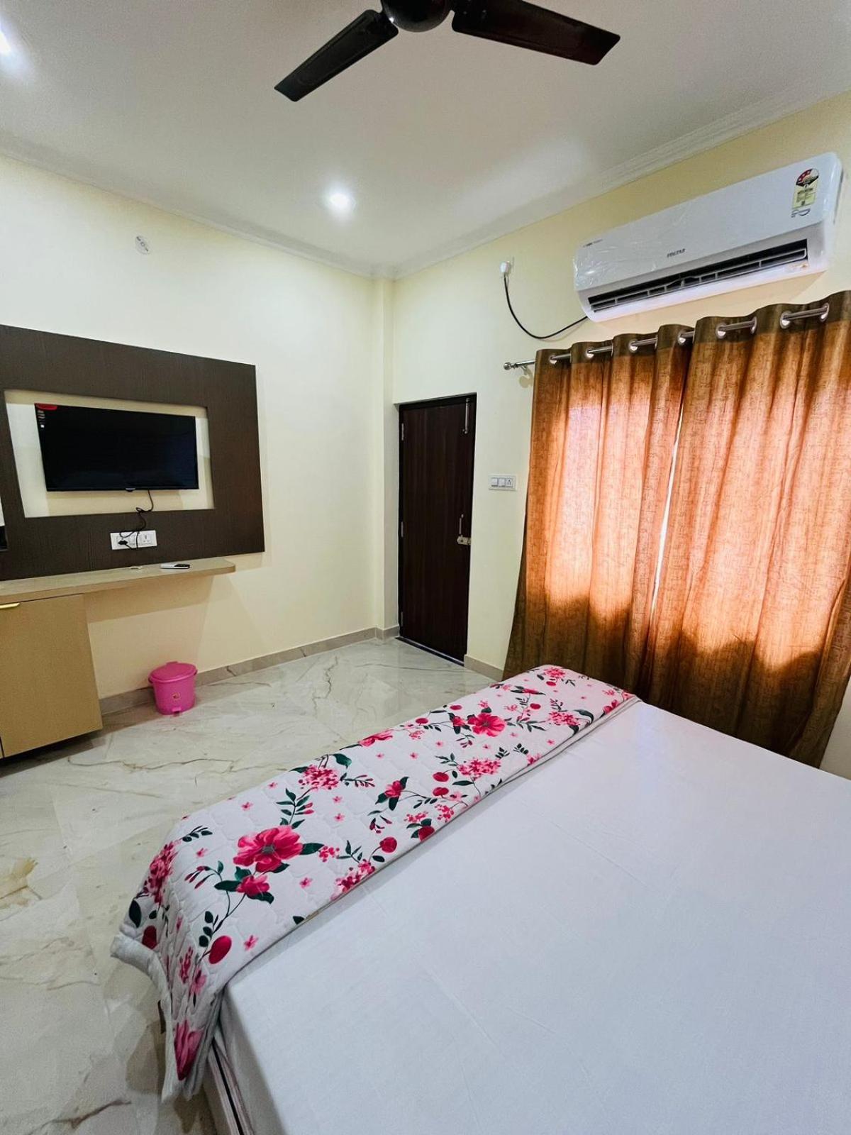 River View Paying Guest House 瓦拉纳西 客房 照片