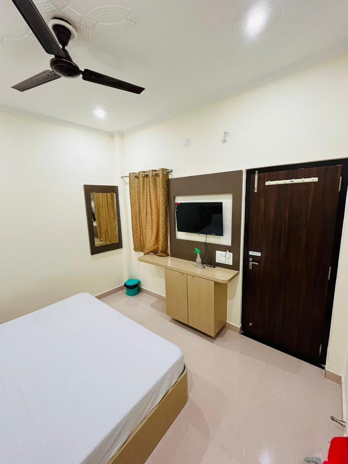 River View Paying Guest House 瓦拉纳西 客房 照片